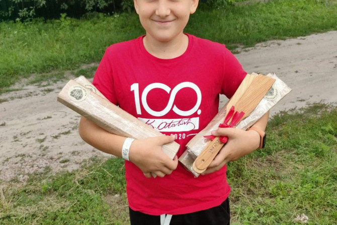 Україна-суспільство - 96fb3492-2a89-490c-842f-152f8e2b6519 - зображення