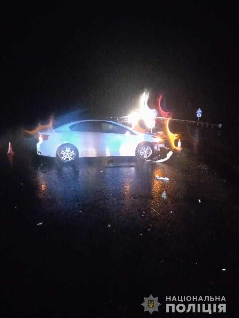 На Обухівщині водійка протаранила поліцейське авто - зображення