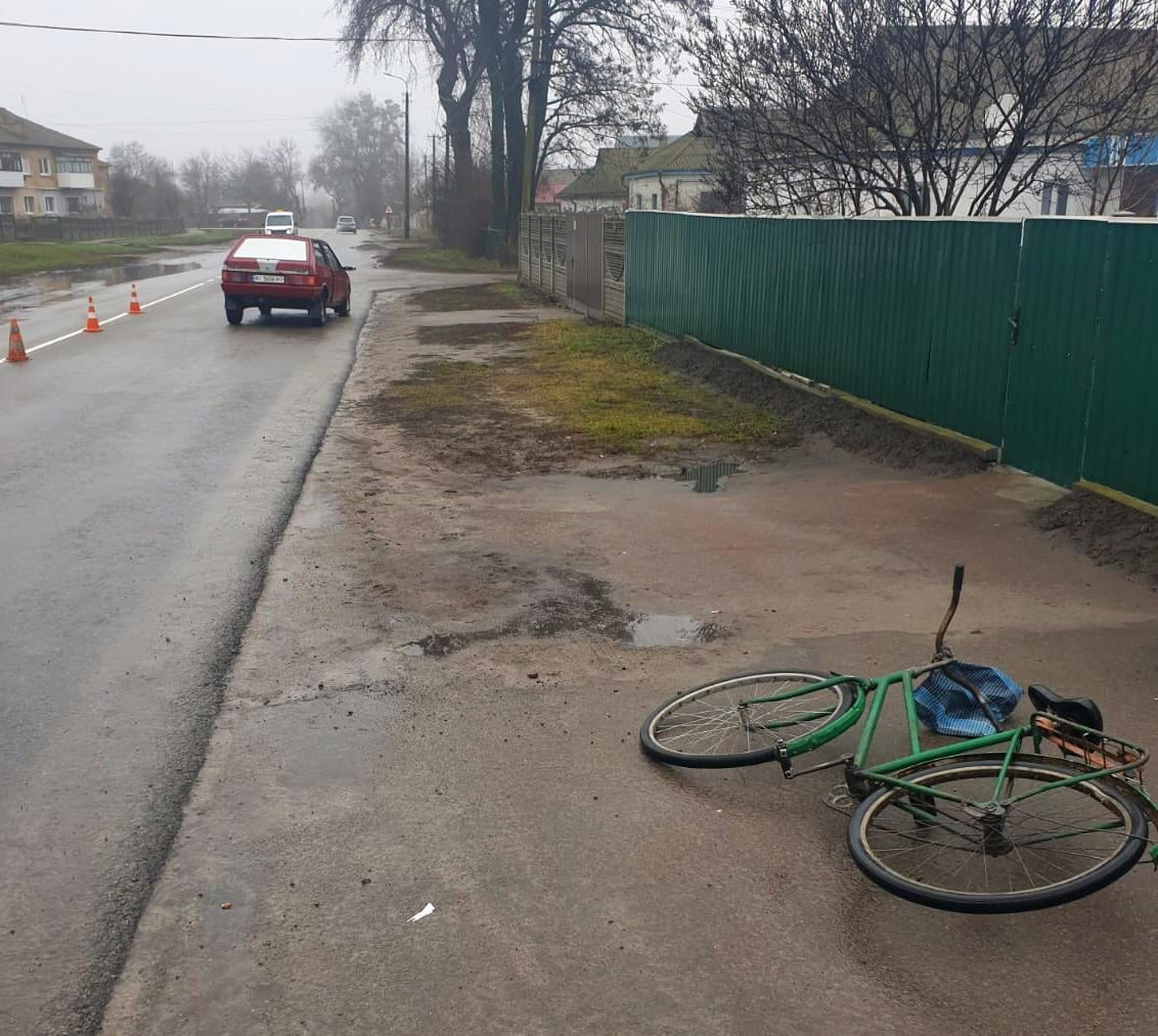 В Яготині водій автівки збив літнього велосипедиста - зображення
