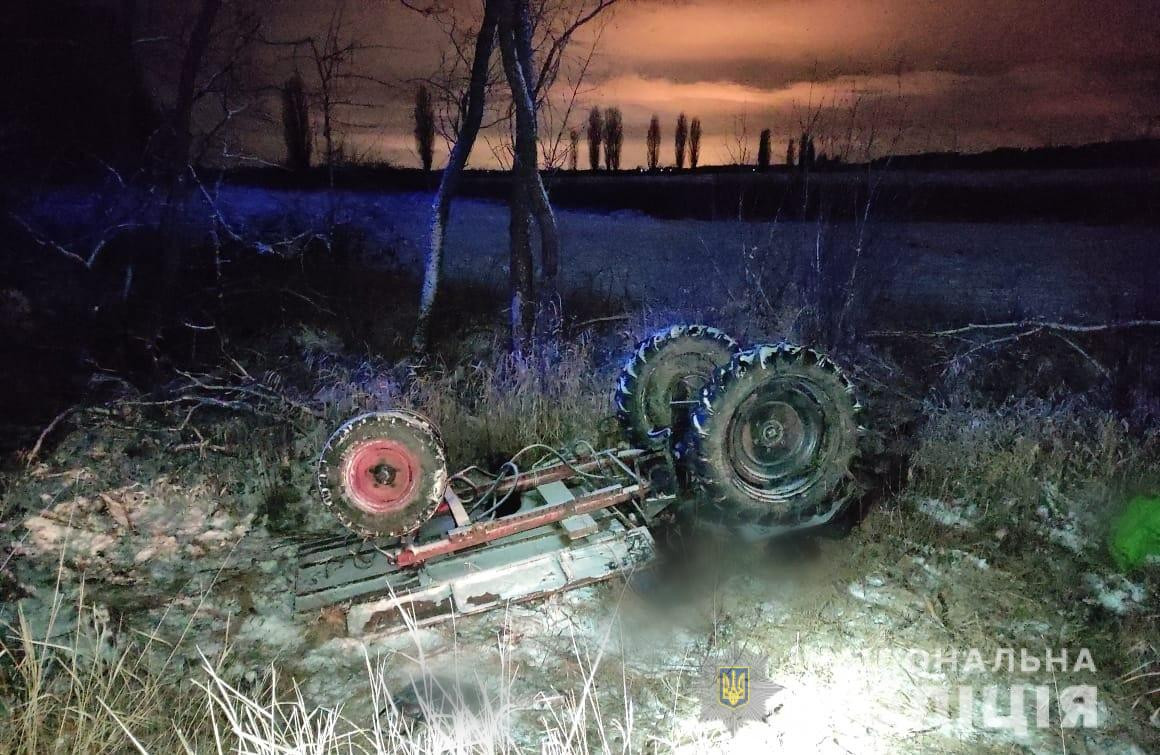 Придавив трактор: на Броварщині сталася смертельна ДТП - зображення