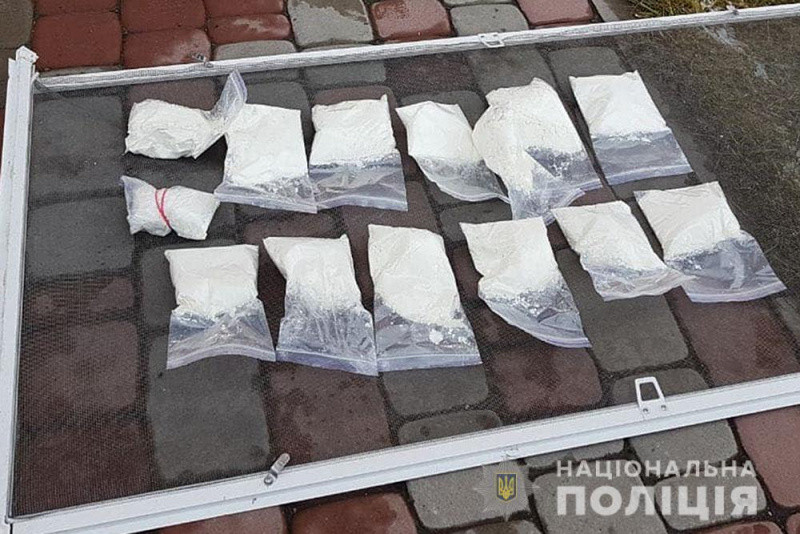10 кілограмів амфетаміну щомісяця: на Київщині накрили нарколабораторію - зображення