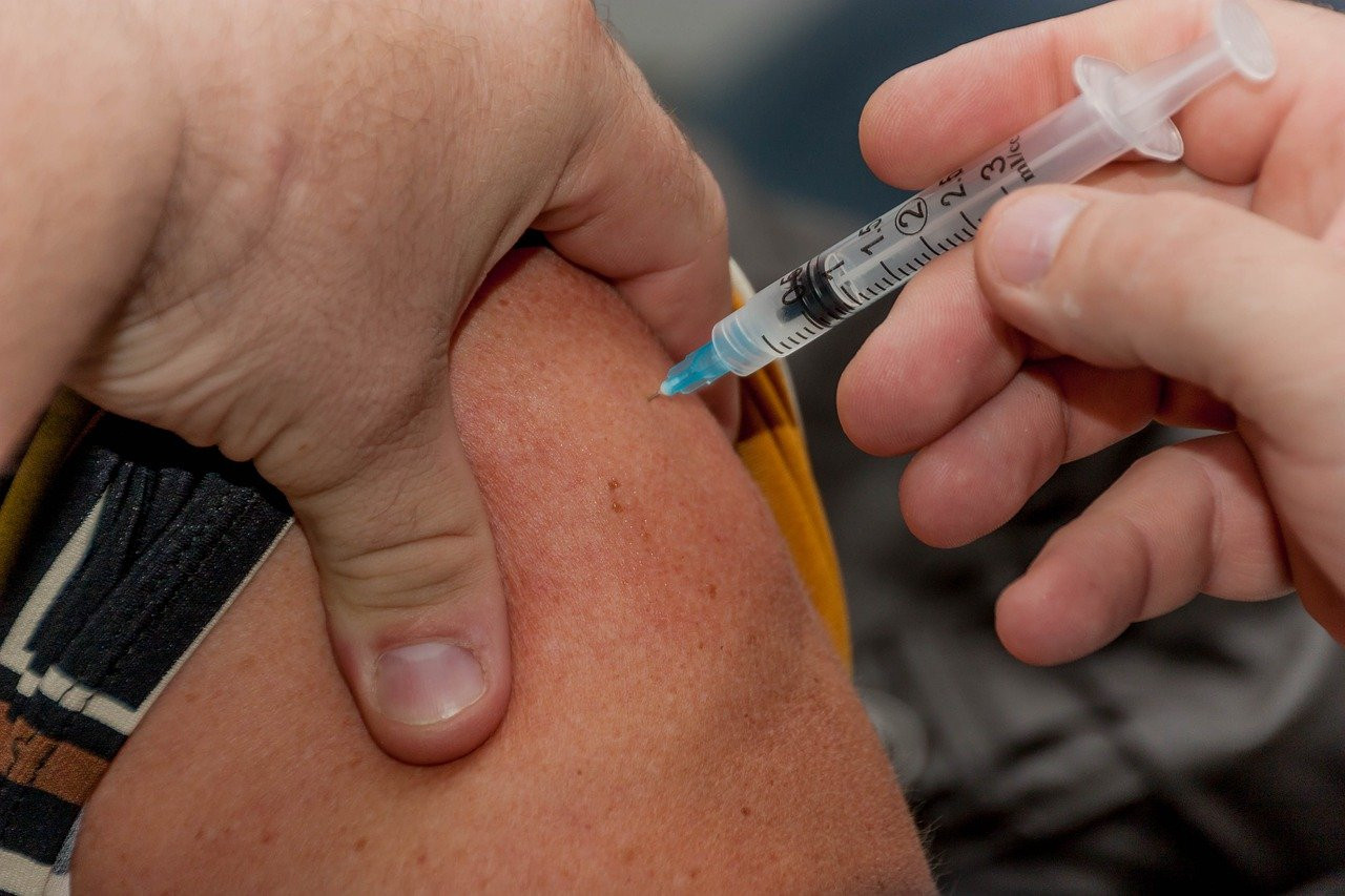 До Рокитнянської ОТГ завезли вакцину проти грипу - зображення