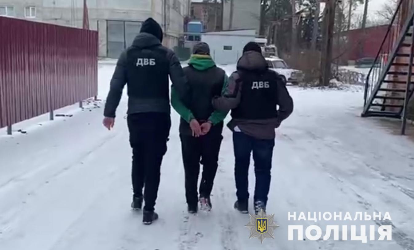 На Бородянщині затримали чоловіка, який перебував у міжнародному розшуку - зображення