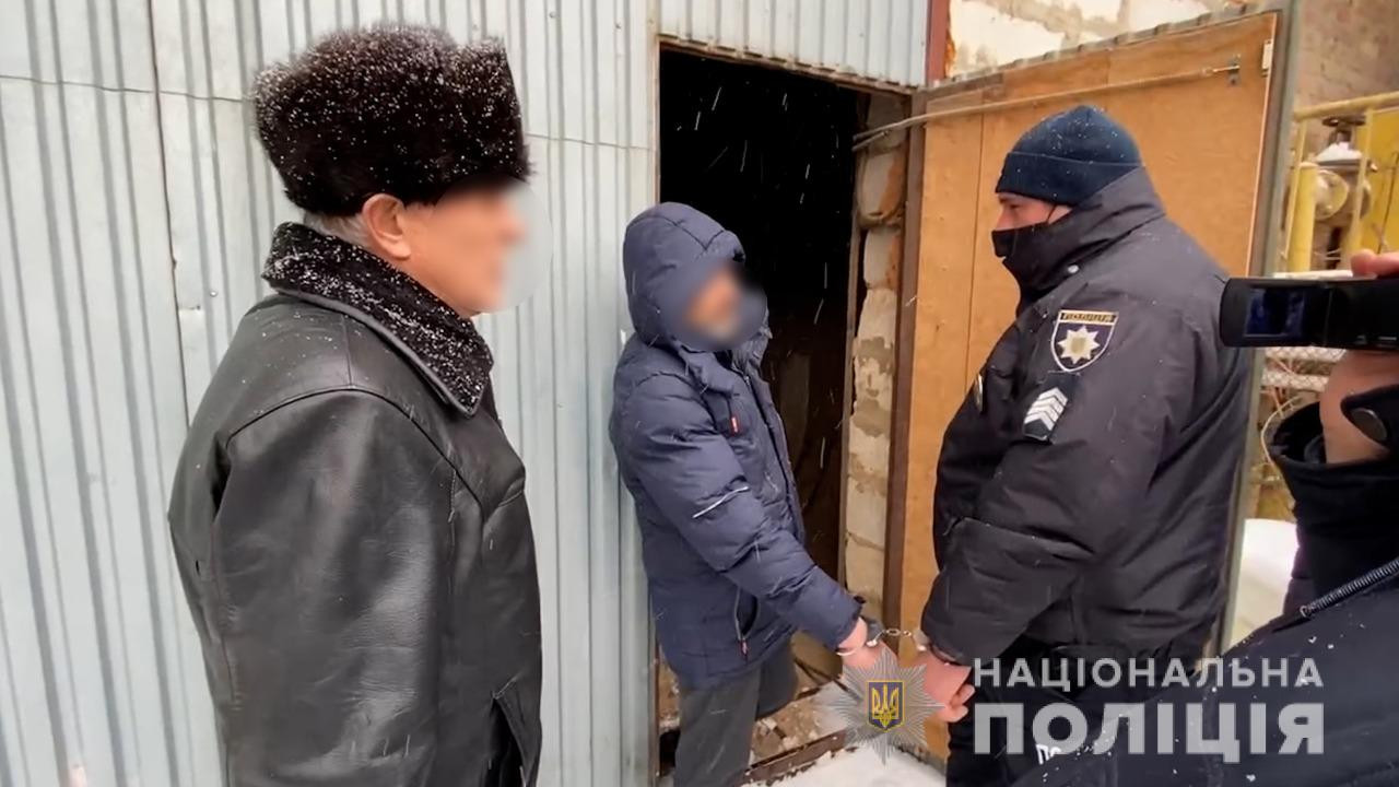Поліція затримала підозрюваного у подвійному вбивстві у Василькові - зображення