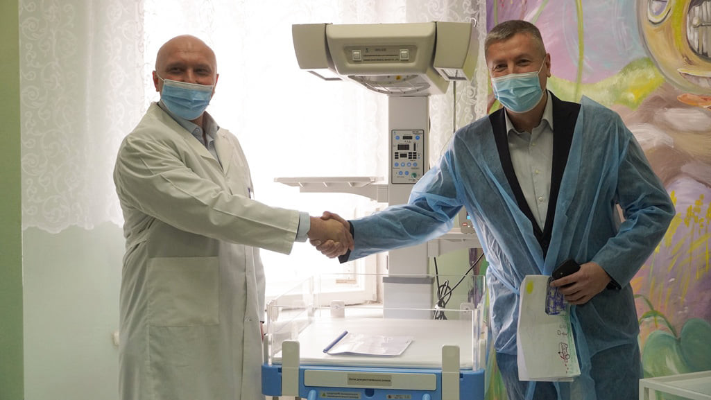 Лікарня у Фастові отримала від благодійників нове обладнання для дитячого відділення - 1 - зображення