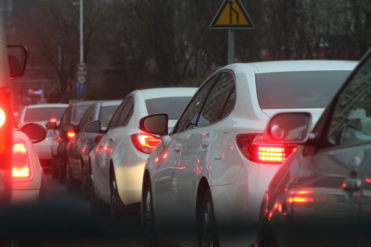Столичних водіїв попередили про перекриття вулиць у Києві протягом 2 днів - зображення