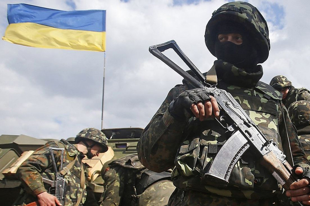 Майже 40 тисяч військовозобов’язаних повернулись в Україну за тиждень війни - зображення