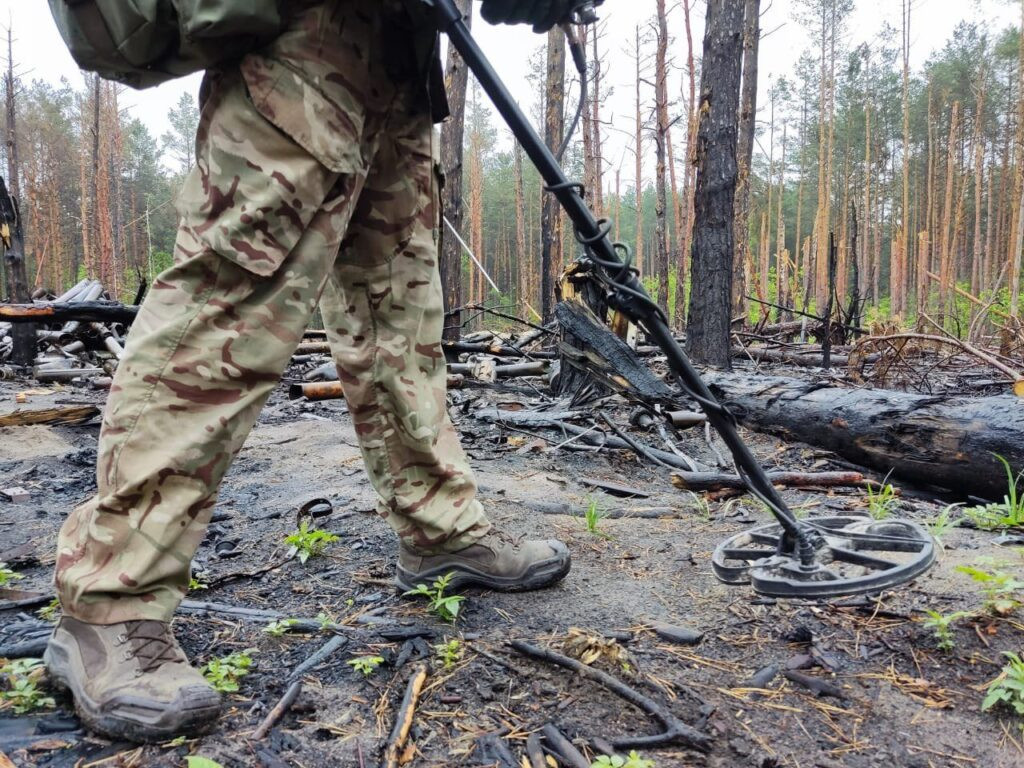 На Київщині сапери Нацгвардії знешкодили понад 10,5 тисяч вибухонебезпечних предметів - зображення