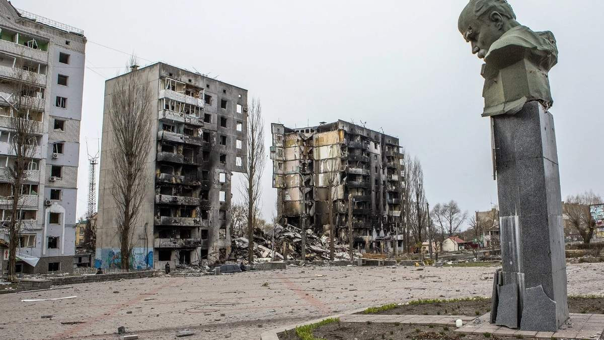 Бородянка стала одним із символів жорстокості російських військ в Україні (ФОТО) - зображення