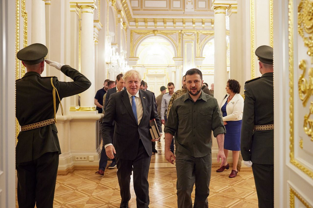 Борис Джонсон вдруге відвідав Київ з початку війни - зображення