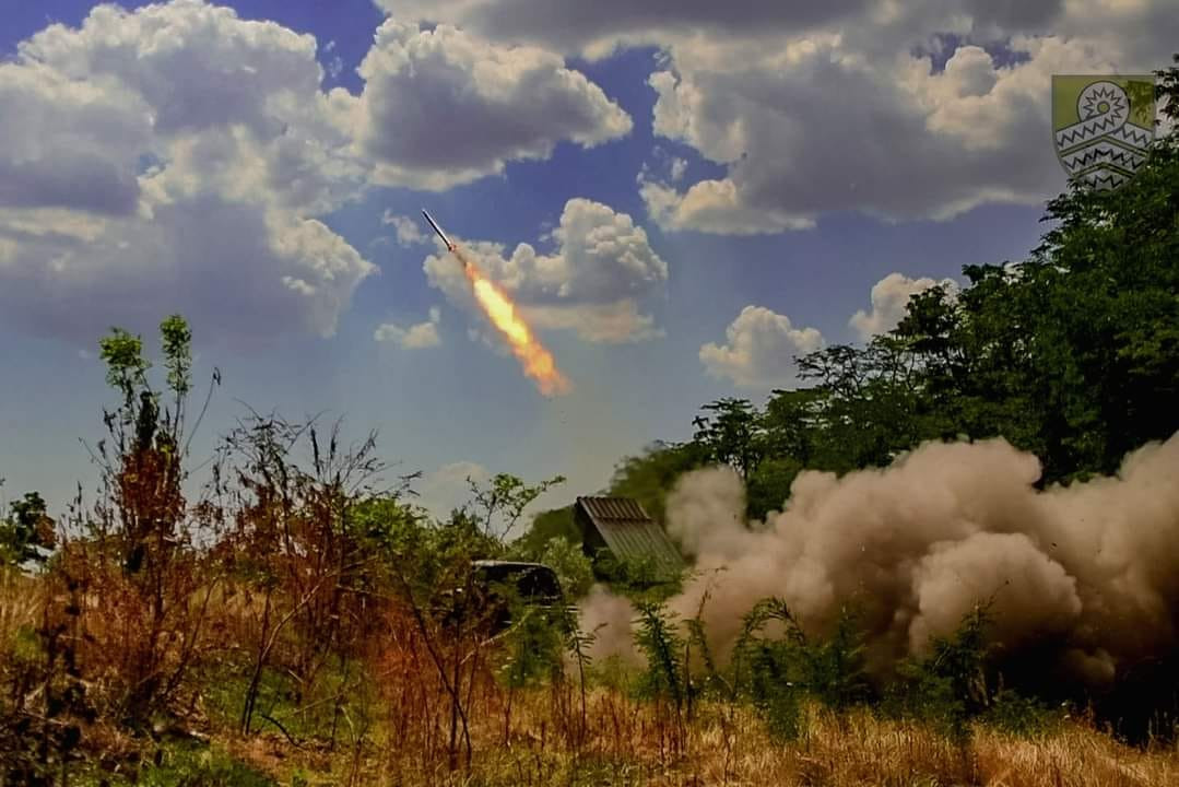 8 липня: за добу українські захисники знищили 250 окупантів і 35 танків - зображення