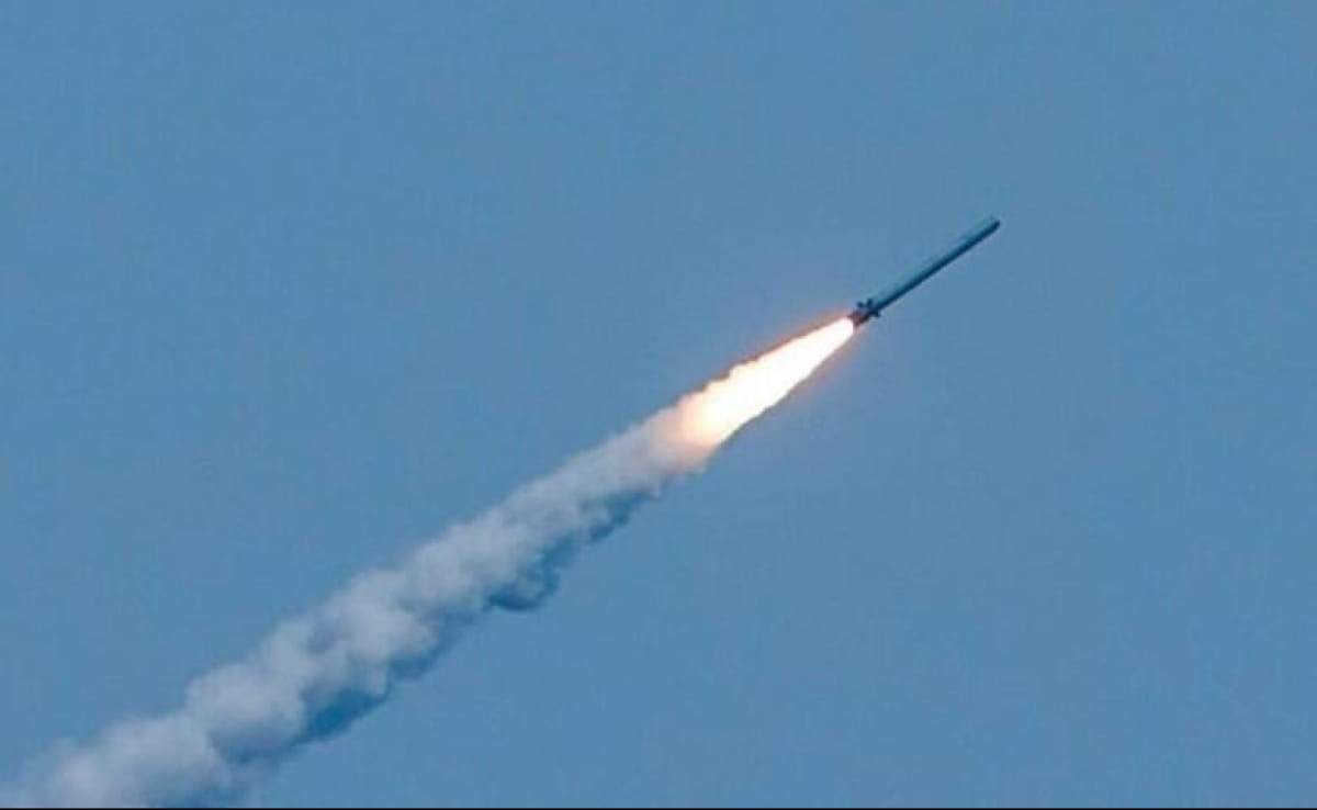 В небі Білоцерківського району збили ворожу ракету - зображення