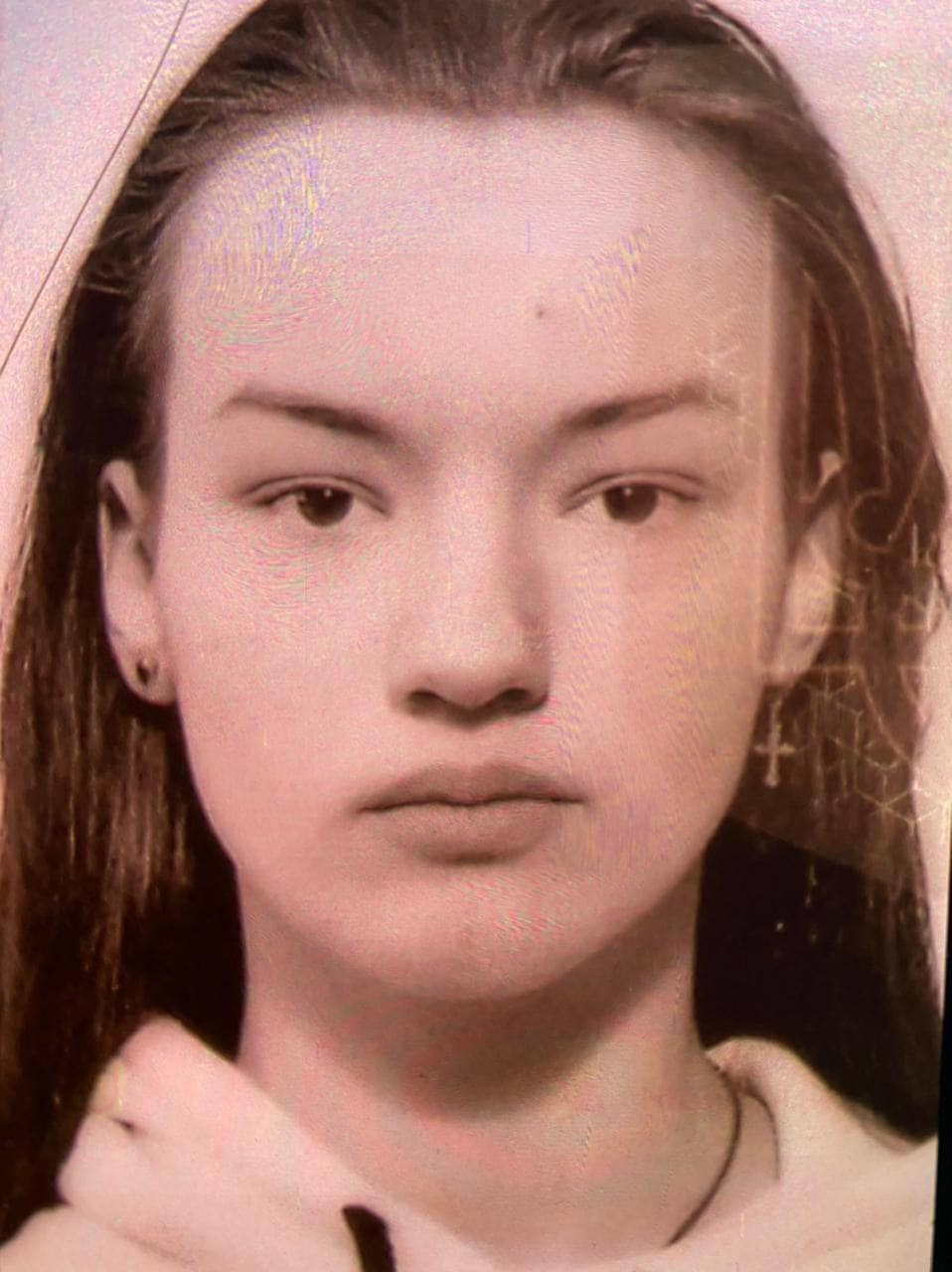 Пішла з дому й не повернулася: на Київщині розшукують 16-річну дівчину - зображення
