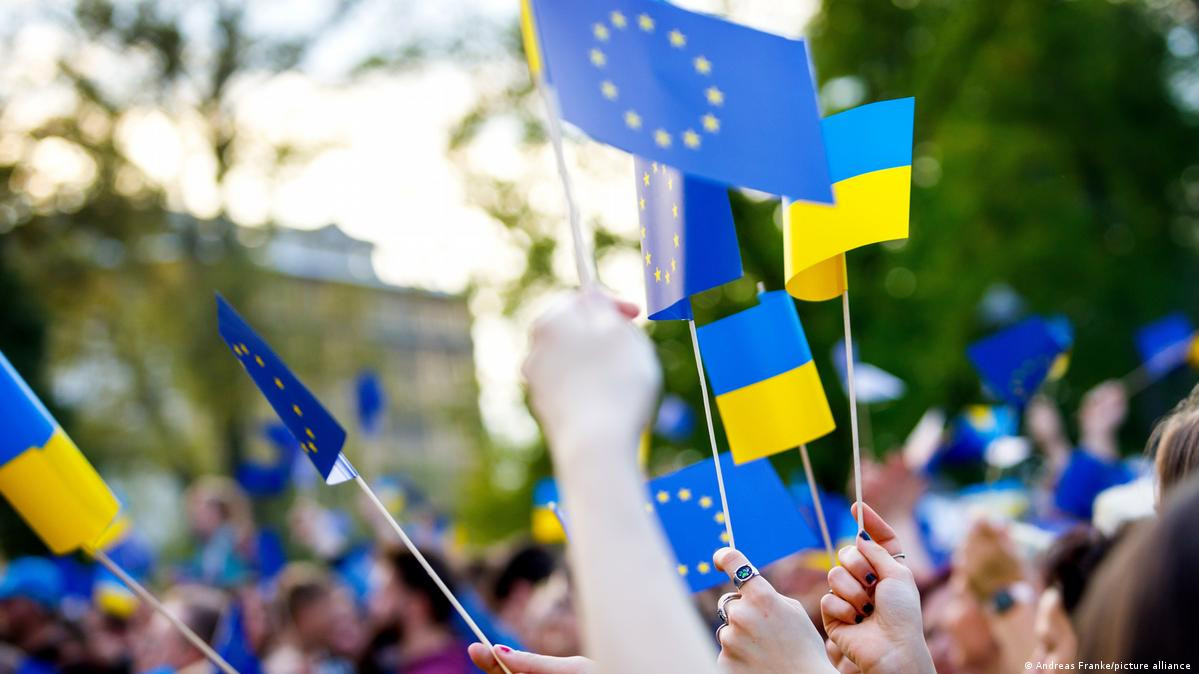 88% українців бачать країну через 10 років у складі ЄС, – опитування КМІС - зображення