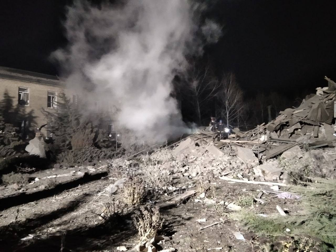 росія завдала ракетного удару по пологовому будинку в Запорізькій області: вбито немовля - зображення