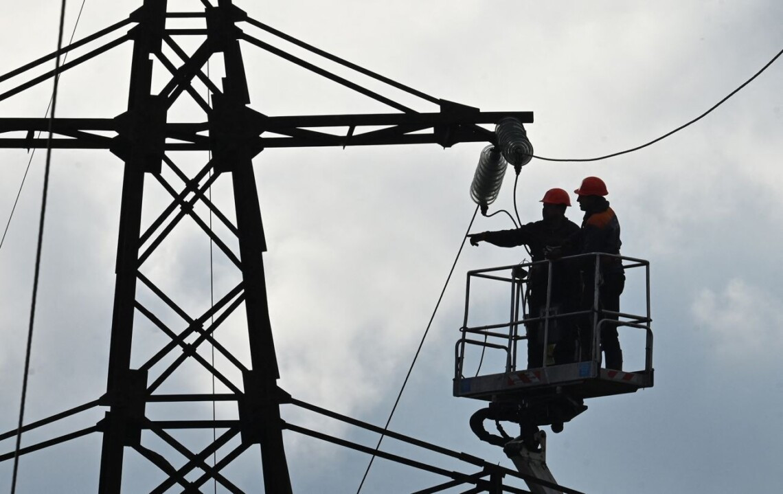 За останню добу ситуація з електропостачанням у Київській області покращилася, – Кулеба - зображення