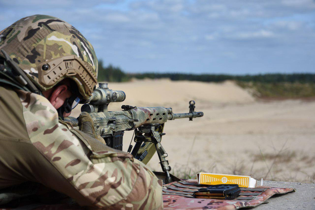 Український снайпер встановив світовий рекорд з дальності стрільби - зображення