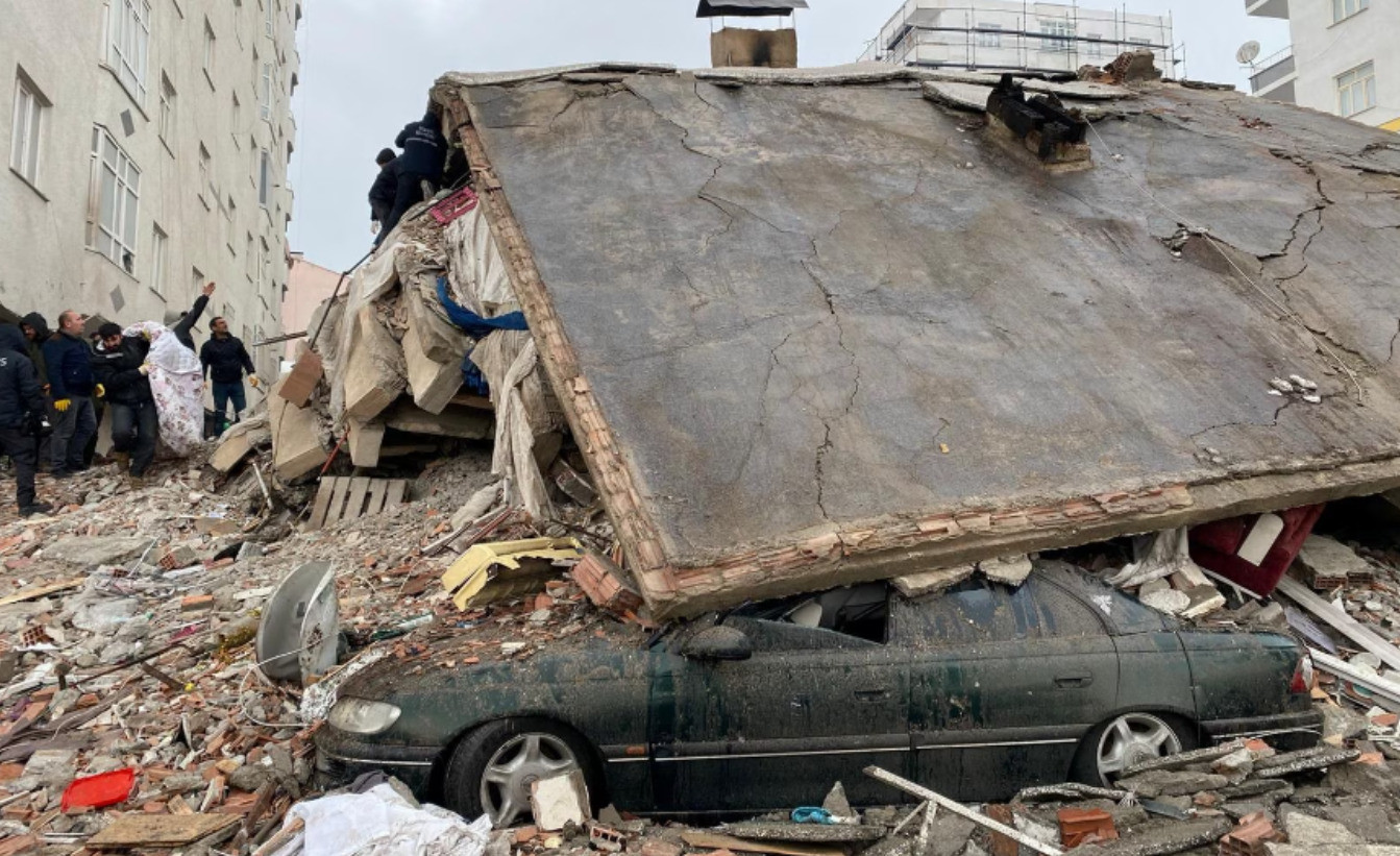 Внаслідок землетрусу в Туреччині, ймовірно, загинули двоє українців - зображення
