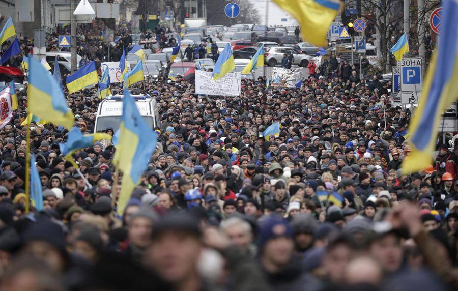 Сьогодні Україна вшановує пам’ять Героїв Небесної Сотні - зображення