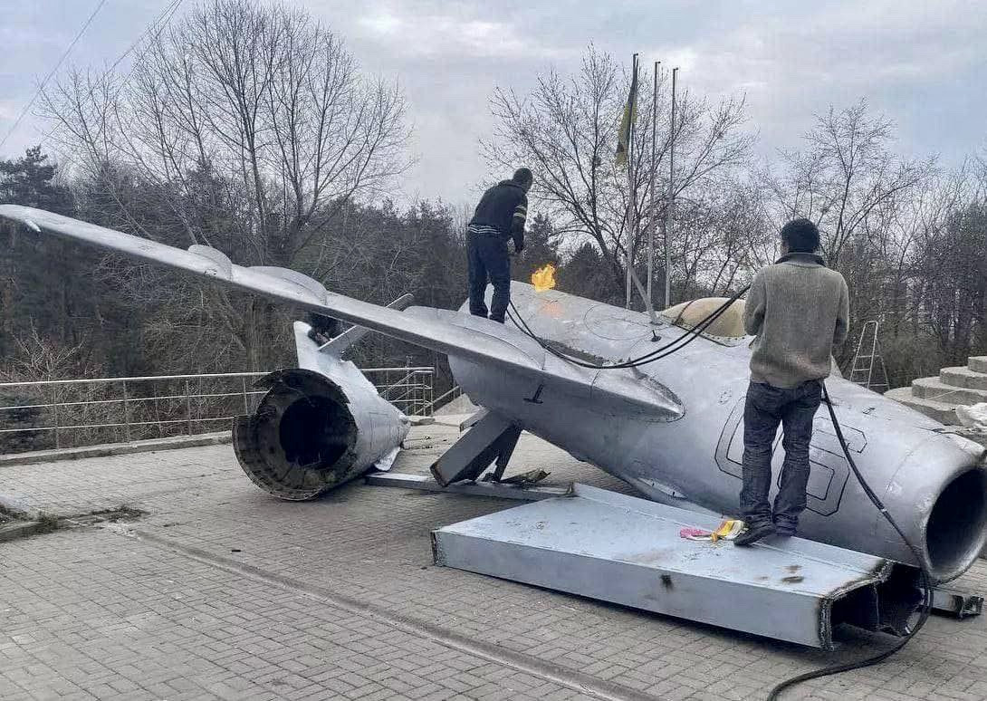 Скандал щодо демонтованого в Києві МіГ-17: нові подробиці - зображення
