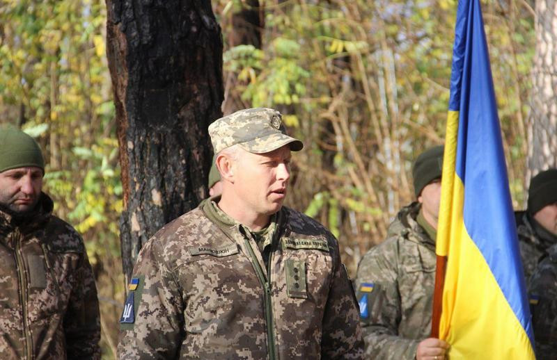 У Макарівській громаді відкрили пам’ятний знак в честь полеглого Героя України Андрія Люташина - зображення