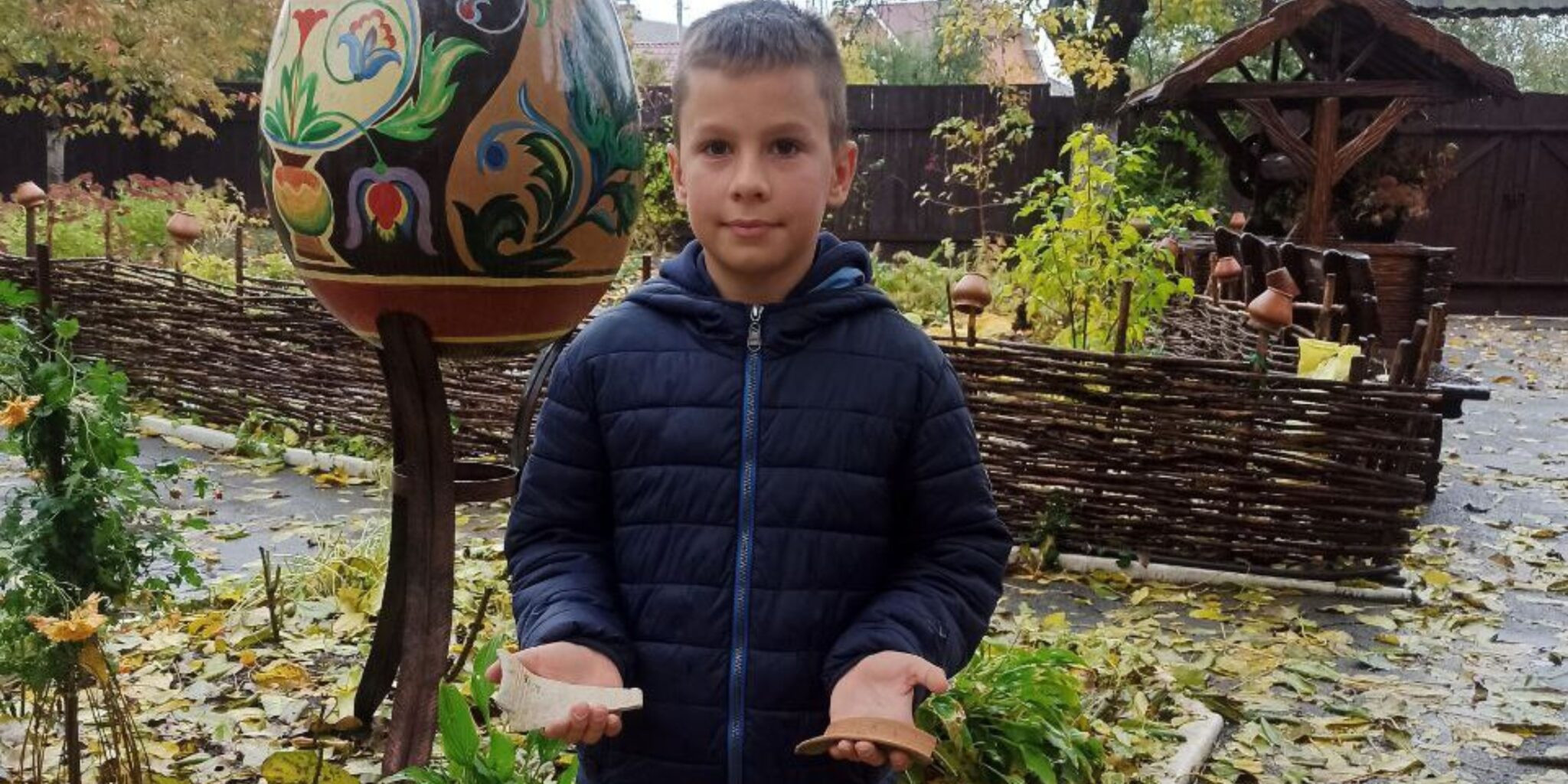 На Київщині школяр знайшов фрагменти стародавньої кераміки - зображення