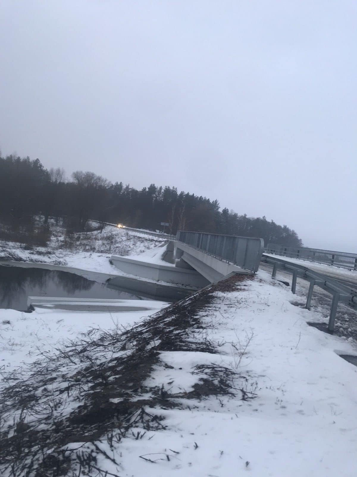 На Київщині відкрилися пошкоджені під час окупації мости - зображення