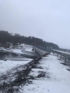 На Київщині ввели в експлуатацію ще два мости, пошкоджені внаслідок військової агресії - зображення