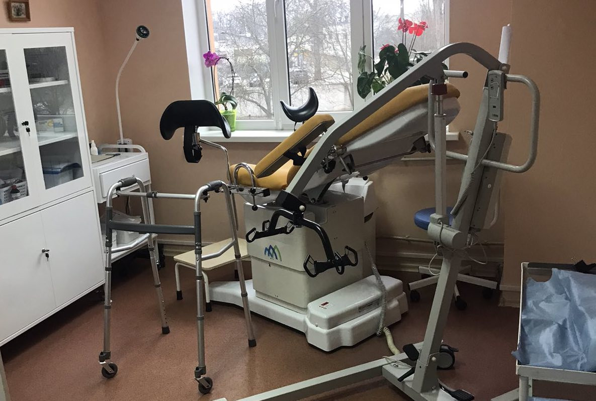 В Обухівській лікарні відкрили безбар'єрний гінекологічний кабінет - зображення