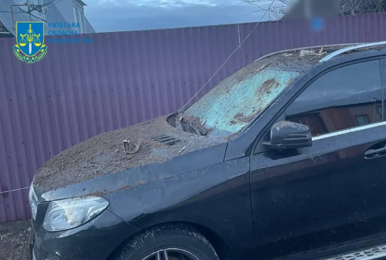 Пошкоджено житлові будинки, є постраждалі: наслідки ракетної атаки на Київщину 7 лютого - 1 - зображення