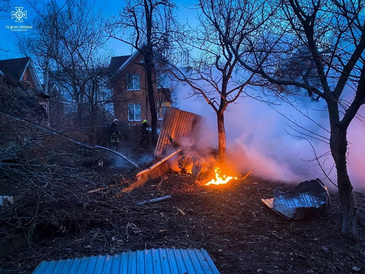 Пошкоджено житлові будинки, є постраждалі: наслідки ракетної атаки на Київщину 7 лютого - 1 - зображення