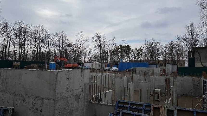 У Василькові будують новий багатоквартирний будинок замість зруйнованої п'ятиповерхівки - зображення