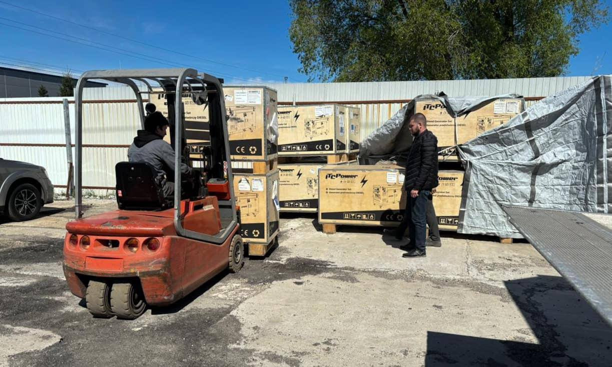 На Харківщину везуть 13 потужних генераторів з Київської області - 6 - зображення