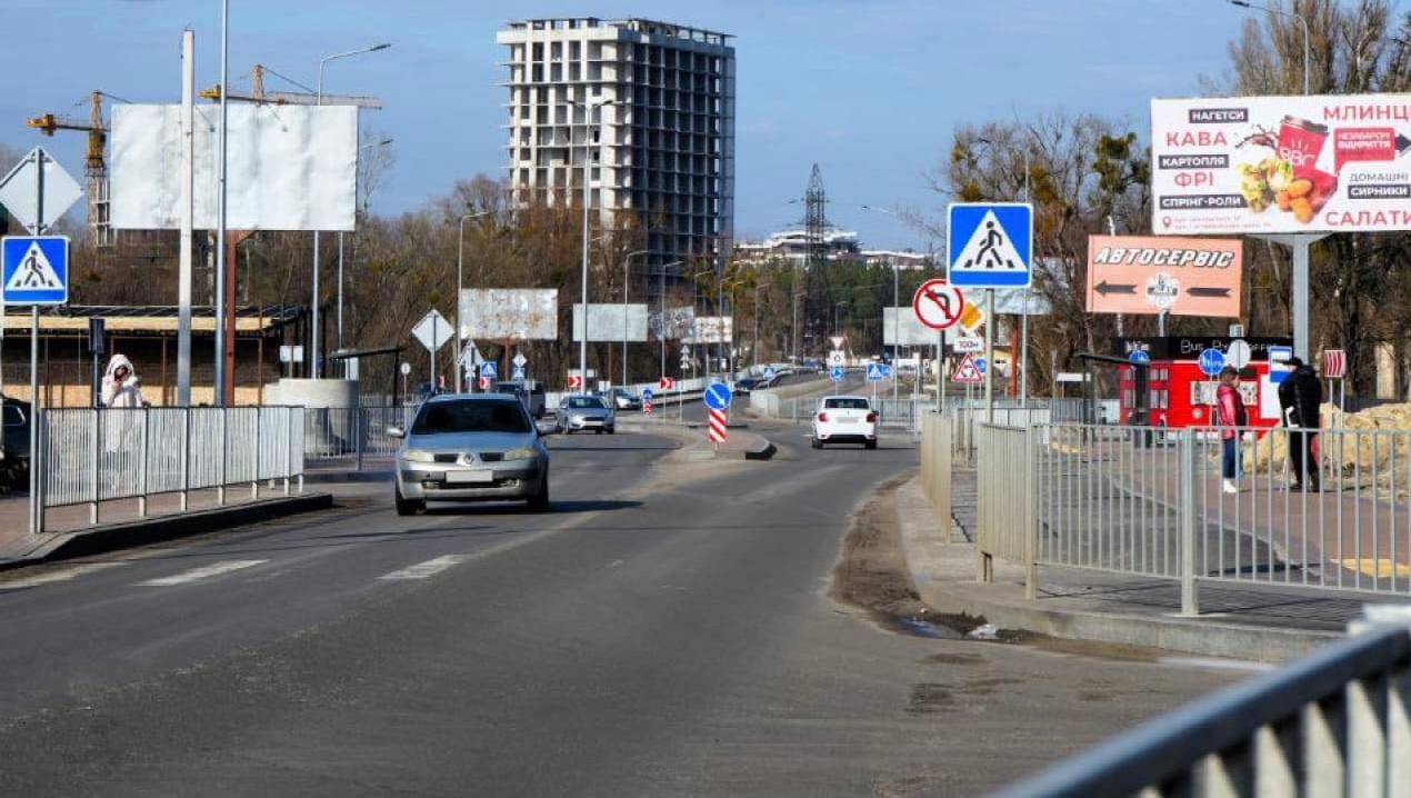 Фінальний етап ремонту Гостомельського шосе в Ірпені все ніяк не завершать - зображення