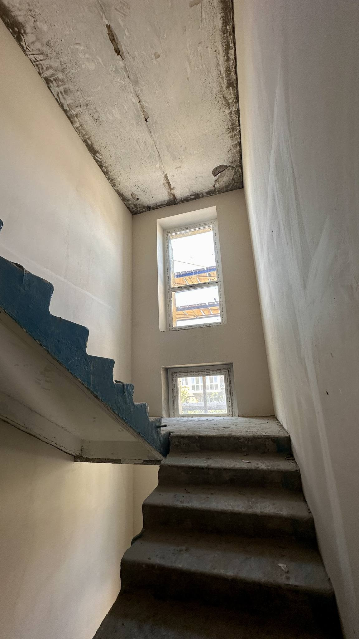 У Вишгороді відновлюють п’ятиповерховий будинок на вулиці Грушевського, 1 - 5 - зображення