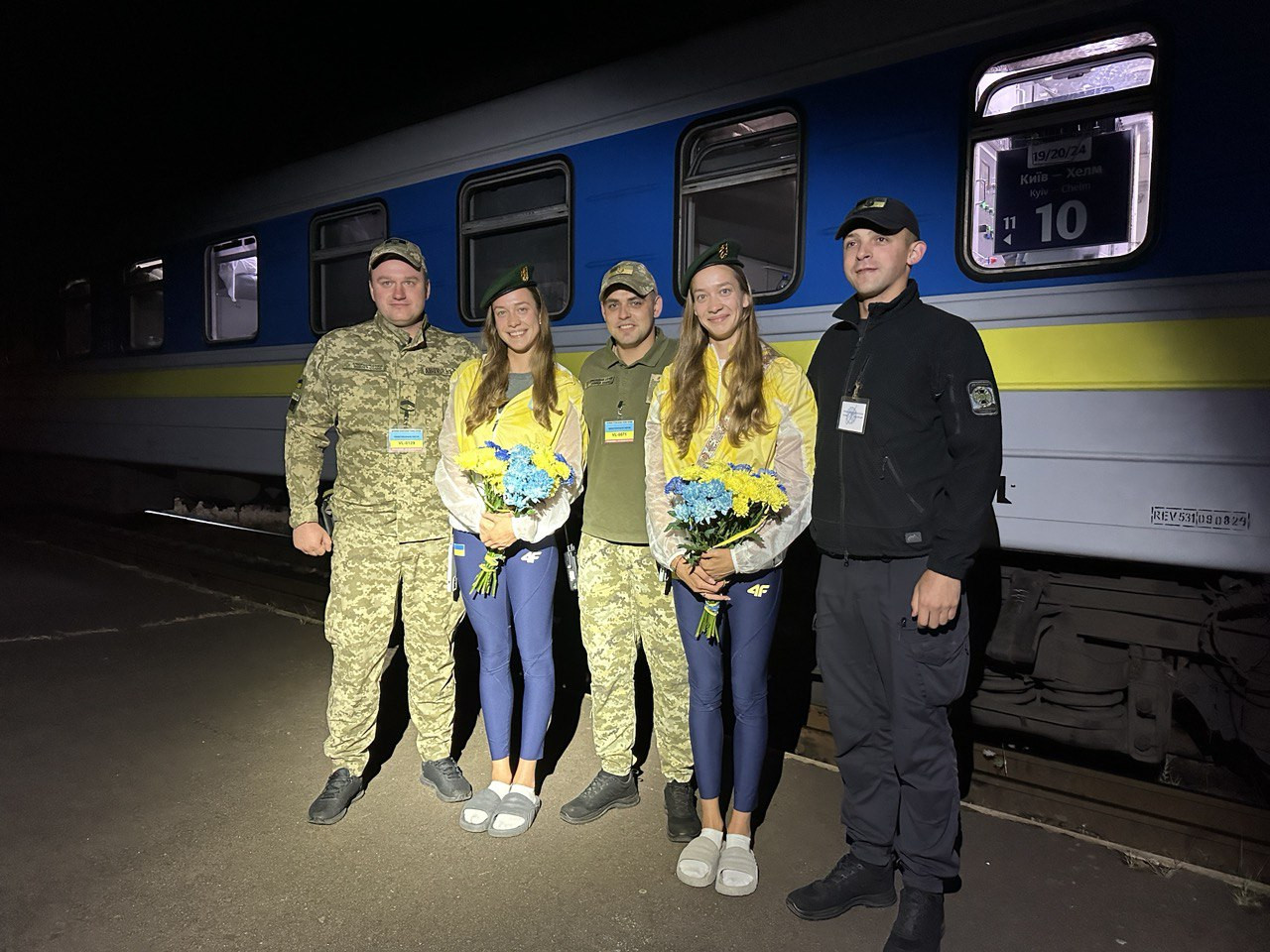 До України повернулися олімпійці - зображення