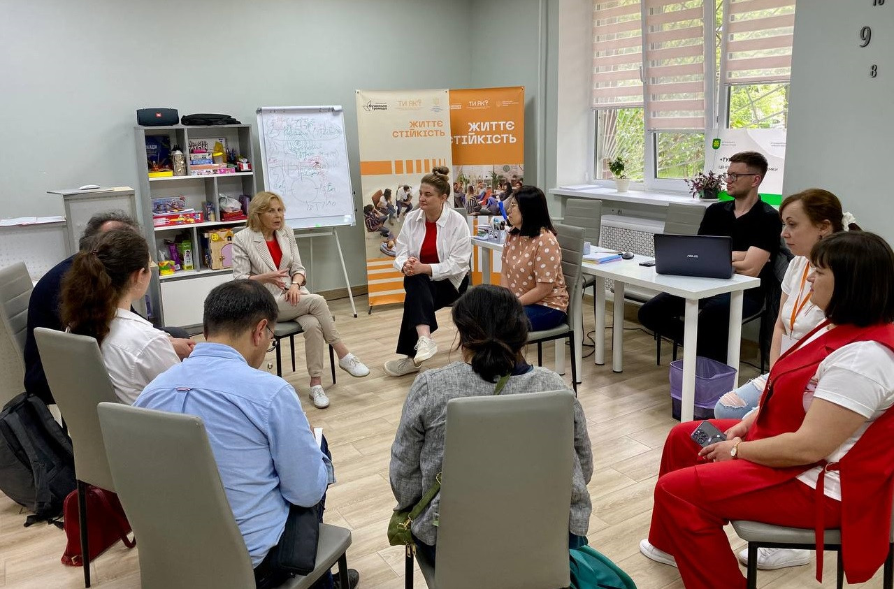 Керівниця Центру життєстійкості Олена Ренчка про простір соціально-психологічної підтримки у Бучі Керівниця Центру життєстійкості Олена Ренчка про простір соціально-психологічної підтримки у Бучі - зображення