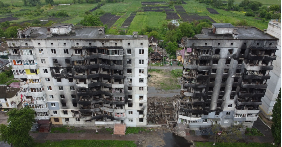 У Бородянці почали відбудовувати відомий будинок з керамічним півником - зображення