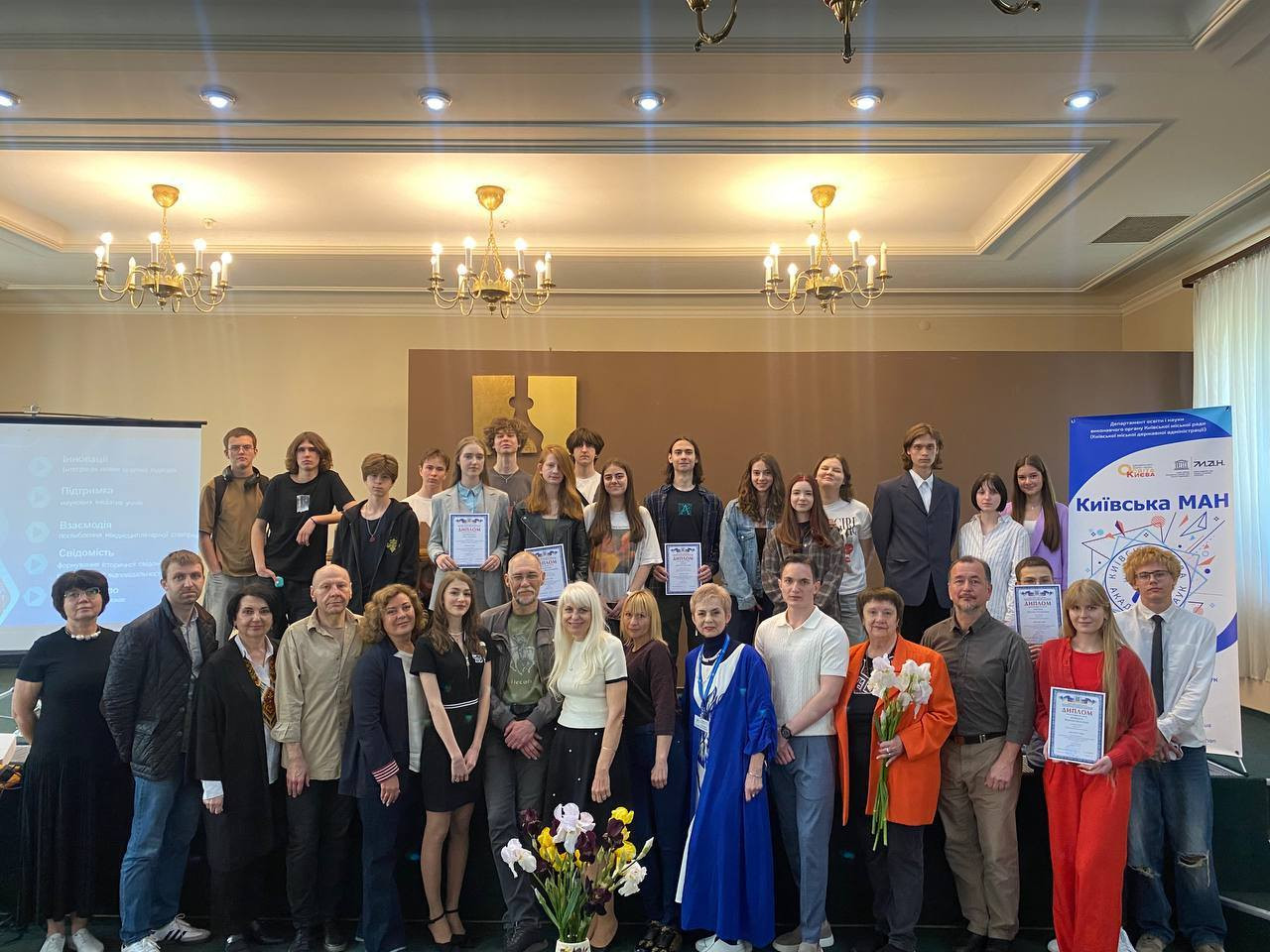 Софія Київська відкриває таємниці для юних дослідників: інтерв’ю з Софією Сивенко, завідувачкою відділення історії Київської Малої академії наук учнівської молоді, керівницею секції 