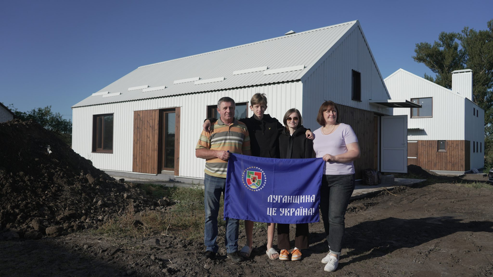 Під Києвом розпочалося заселення містечка для ВПО: родини отримали нові будинки під нульову оренду - зображення