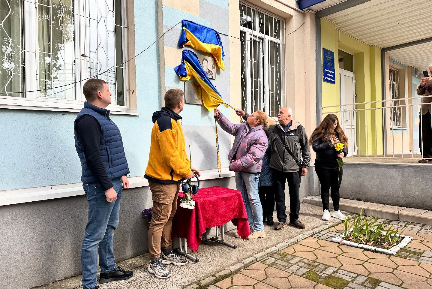 Повага до пам’яті починається з діалогу: досвід меморіалізації  Одещини й Київщини - зображення