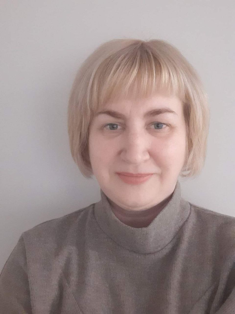 “Родини погодили два варіанти надгробків: у формі козацького хреста чи прямокутної плити”. Інтерв’ю зі Світланою Остапчук, дружиною загиблого захисника Віктора Тупала за позивним  “Родини погодили два варіанти надгробків: у формі козацького хреста чи прямокутної плити”. Інтерв’ю зі Світланою Остапчук, дружиною загиблого захисника Віктора Тупала за позивним