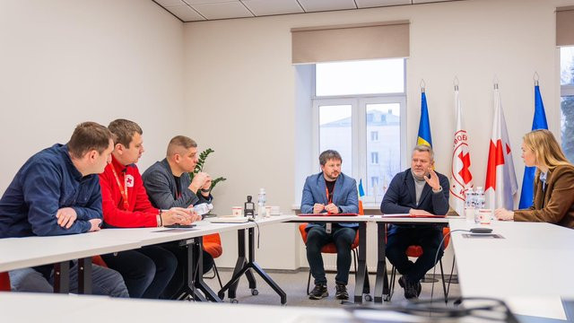 Про спорудження Центру взаємодії та відновлення у Ворзелі Максим Доценко, генеральний директор Національного комітету Українського Червоного Хреста - 1 - зображення