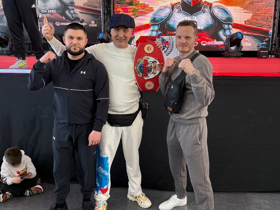 Кікбоксинг дає можливість відчувати себе в тонусі, випробовувати і дізнаватися, на що я здатен. Інтерв’ю з бучанцем Юрієм Корнєєвим, чемпіоном світу з кікбоксингу - зображення