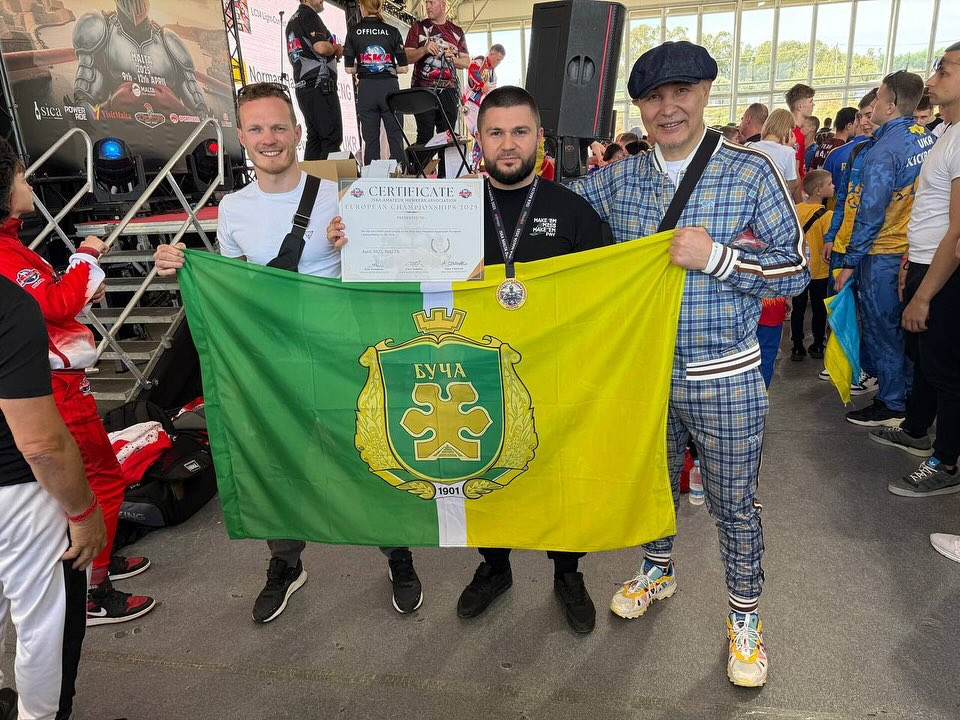 Кікбоксинг дає можливість відчувати себе в тонусі, випробовувати і дізнаватися, на що я здатен. Інтерв’ю з бучанцем Юрієм Корнєєвим, чемпіоном світу з кікбоксингу - 1 - зображення