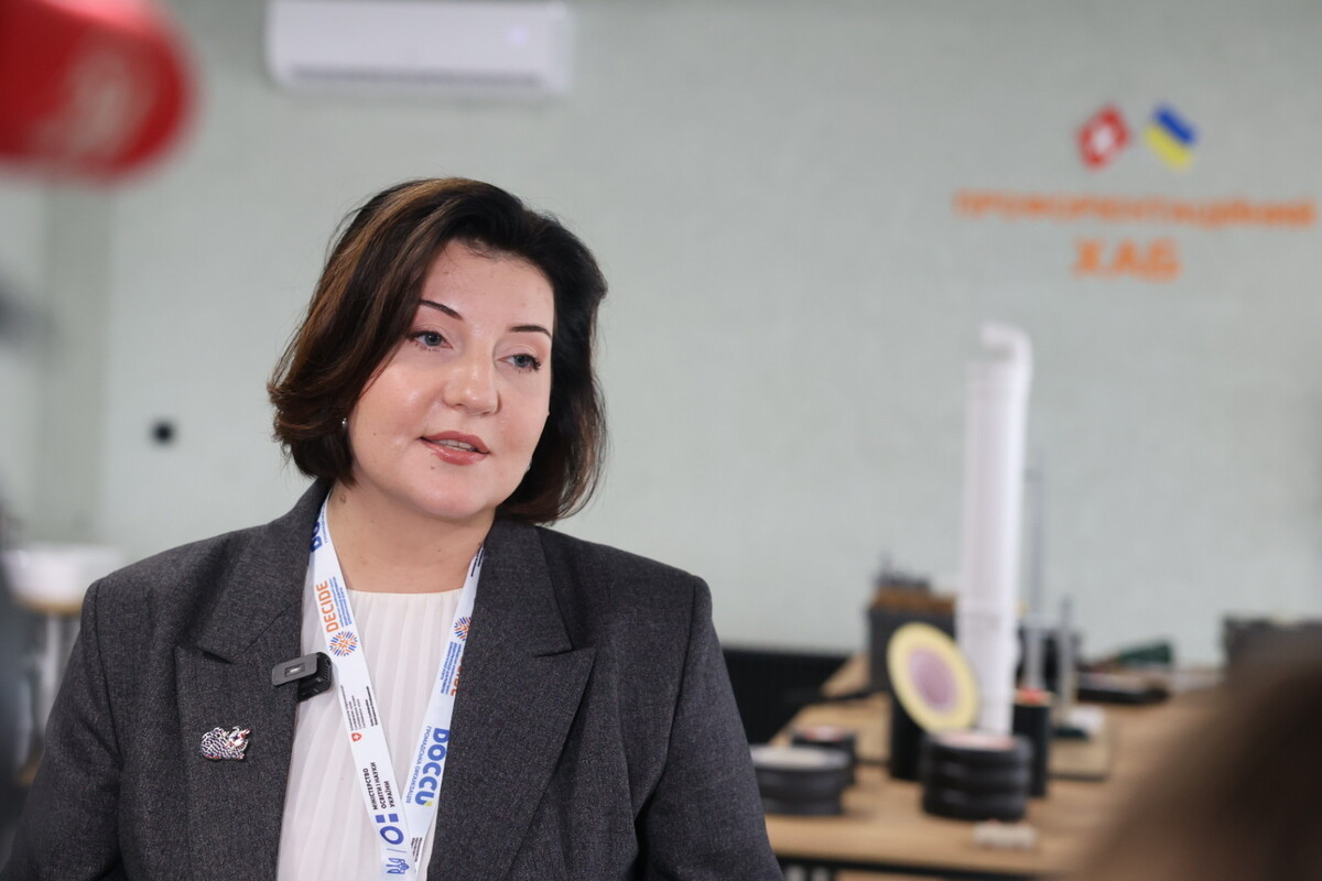 “Ми захотіли створити для дітей такі умови в школі, щоб вони могли досліджувати світ професій на практиці”, – Валентина Полторак, менеджерка швейцарсько-українського проєкту DECIDE - зображення