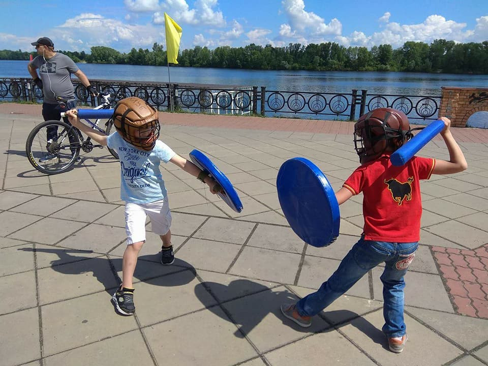 Про роль середньовічного бою в реабілітації та соціалізації ветеранів Сергій Клочко, президент Всеукраїнської федерації середньовічного бою, голова клубу 