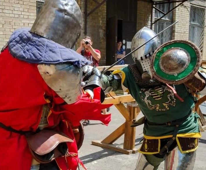 Про роль середньовічного бою в реабілітації та соціалізації ветеранів Сергій Клочко, президент Всеукраїнської федерації середньовічного бою, голова клубу 