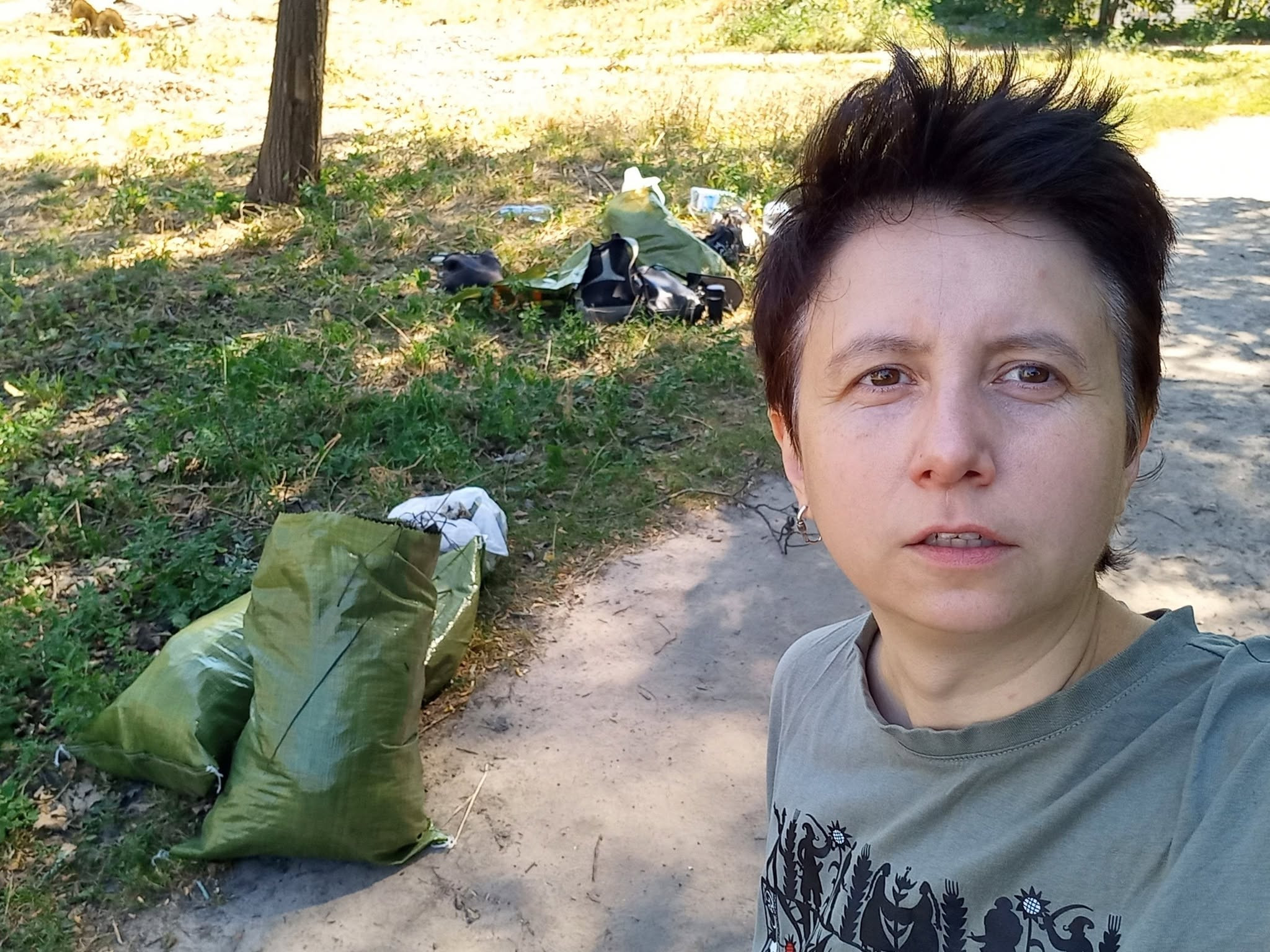 Катерина Радушинська: Громада рятує Теремки: поки мешканці прибирають сміття після прильотів, чиновники готують вирубку парку - зображення