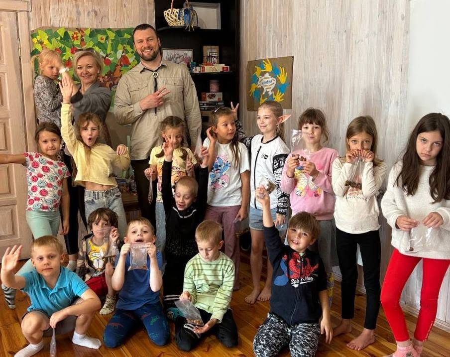 Світ Оммма, сила коріння та казки про Ірпінь | Таша Торба - зображення